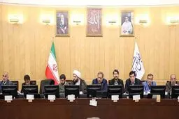 کمیسیون تلفیق خودروسازان را مکلف به واگذاری خودروهای تولیدی در بورس کرد