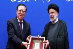 رییسی استاد افتخاری دانشگاه پکن شد