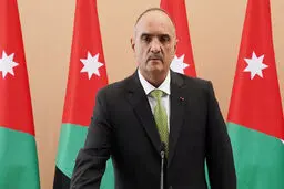 جنجال سیاسی در اردن در پی قطع اکسیژن و مرگ ۶ بیمار کرونایی/ وزیر بهداشت برکنار شد