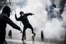 اوضاع آشوبناک در فرانسه بعد از سخنرانی ماکرون+ فیلم