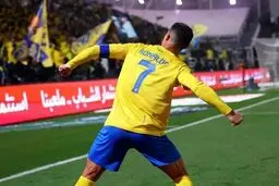 رونالدو با النصر تمدید کرد