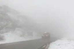 در جاده‌های ۳ استان مه‌گرفتگی گزارش شده است