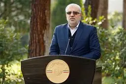 کارت سوخت هیچ جایگاهی حذف نشده است و فقط تعداد آن‌ها کمتر شده است