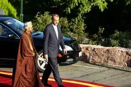 امیرعبداللهیان از تلاش های سازنده عمان در مسیر کمک به لغو تحریم ها علیه ملت ایران قدردانی کرد
