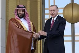 امضای قرارداد بزرگ صنایع دفاعی در حضور اردوغان و بن‌سلمان/ عربستان خریدار پهپادهای ترکیه شد