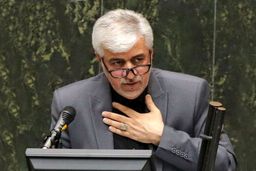 وزیر ۴ کارته ورزش استیضاح می‌شود