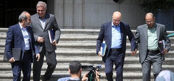 حیاط دولت | از ممنوع الکاری هنرمندان بی حجاب تا تاکید بر حفظ حریم خصوصی کاربران پیامرسانهای داخلی