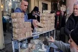 عملیات پیچیده ایران برای انتقال دلار از عراق به ایران