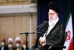 دیدار رهبر انقلاب با کارکنان و خانواده‌های ناوگروه ۸۶ ارتش جمهوری اسلامی ایران