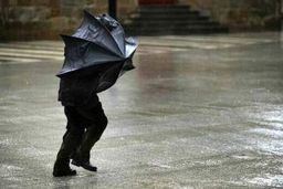 هواشناسی ایران ۱۴۰۲/۰۵/۲۵؛ هشدار هواشناسی برای وقوع طوفان در نوار شرقی کشور