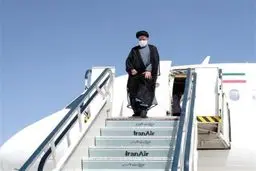 رئیس جمهوربرای افتتاح فاز ۱۱ پارس جنوبی  وارد عسلویه شد