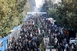 آیین پیاده‌روی جاماندگان اربعین در تهران + عکس