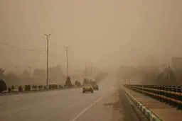 ایران کشورهای منطقه را برای مبارزه با گرد و غبار  متحد می کند
