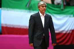 کیومرث هاشمی به‌عنوان وزیر پیشنهادی ورزش و جوانان به مجلس معرفی شد
