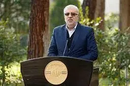 وزیر نفت : تا پایان امسال مشعل‌های گاز جمع آوری خواهد شد.