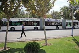 ورود اولین مترو باس به خطوط اتوبوسرانی تهران
