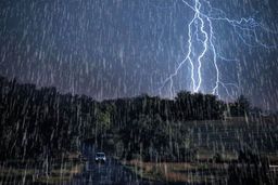 هواشناسی ایران ۱۴۰۲/۰۷/۰۵؛باران و رعدوبرق در ۸ استان