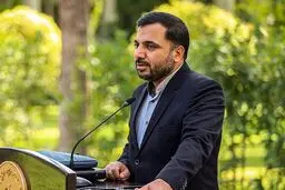 زارع پور: تا پایان برنامه هفتم ‌تمام ساختمان‌های کشور باید به فیبر نوری متصل شوند