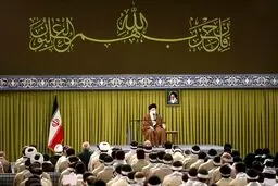 دیدار جمعی از بسیجیان با رهبر انقلاب تا دقایقی دیگر