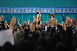 رهبر انقلاب: مسئله زن در اسلام یکی از نقاط قوت اسلام است
