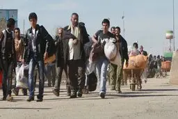بازگشت بیش از ۴۰ هزار مهاجر به افغانستان در دو هفته گذشته