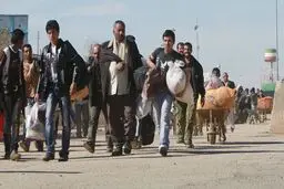 بازگشت بیش از ۴۰ هزار مهاجر به افغانستان در دو هفته گذشته
