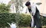 رهبر انقلاب سه اصله نهال غرس کردند