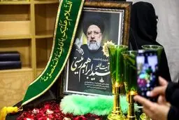 برگزاری مراسم بزرگداشت رئیس‌جمهور و همراهانش از سوی رهبر انقلاب