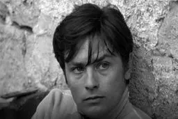 آلن دلون درگذشت