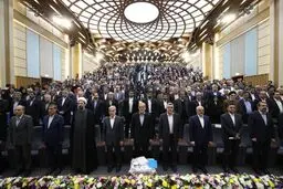 رئیس‌جمهور پای «درد دل» دانشجویان نشست