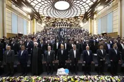رئیس‌جمهور پای «درد دل» دانشجویان نشست
