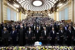 رئیس‌جمهور پای «درد دل» دانشجویان نشست