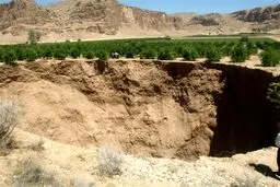 سکونت ۳میلیون نفر در تهران روی پهنه فرونشست