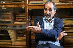 احمدی‌نژاد نهایت دینداری پوپولیستی و رادیکال بود/ خاتمی هوشمندی به خرج داد که گفت دیگر تکرار نمی‌کنم