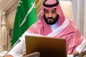 بلومبرگ: بن سلمان به دنبال تقویت روابط با ایران و واشنگتن است