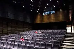 یک شروع تاسف‌برانگیز برای اکران نوروزی سینماها/ خواب عمیق سینما در بهار