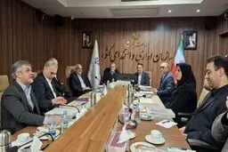بازدید سرزده پزشکیان از سازمان اداری و استخدامی کشور