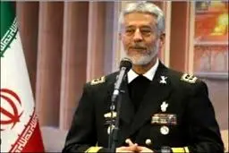 دریادار سیاری: تجهیزات جنگی تغییر کرده و باید به فناوری‌های نوظهور توجه کنیم/ جنگ سخت پایان نیافته