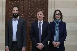 هیئت انگلیس با الجولانی دیدار کردند + عکس
