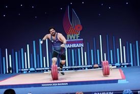 پنهان کردن مصدومیت برای گرفتن مدال جهانی