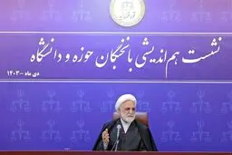 اژه‌ای: نخبگان راهکار بدهند که چطور مسائل را شفاف به مردم بگوییم