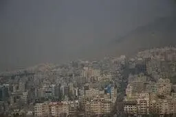 تداوم آلودگی هوا در کلانشهرها/ سامانه بارشی از جمعه وارد کشور می‌شود