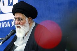 ماجرای درخواست علم‌الهدی از رهبری برای دائمی شدن تولیت موقوفه گوهرشاد