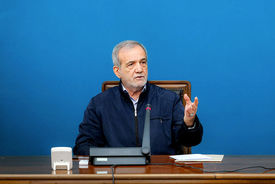 پزشکیان: مشکل محیط زیست را حل نکنیم هیچکس امکان زندگی نخواهد داشت