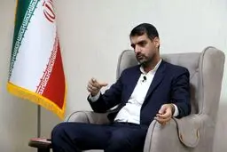 انتقاد تند نماینده پایداری به ظریف: تو غلط کردی، تو کی هستی؟