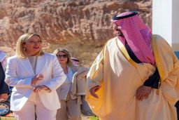 دست دادن بن سلمان با نخست وزیر ایتالیا + عکس