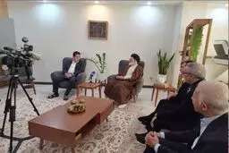 نمایندگان رهبر انقلاب در منزل تعدادی از جانبازان حضور یافتند + عکس