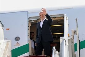 پزشکیان امروز صبح وارد سیرجان شد