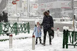 سردرگمی دانش‌آموزان و والدین در پی بی‌برنامگی در اعلام تعطیلی‌ها