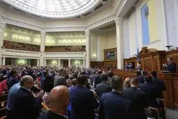 زلنسکی تا پایان جنگ بر سمت خود ابقا شد
